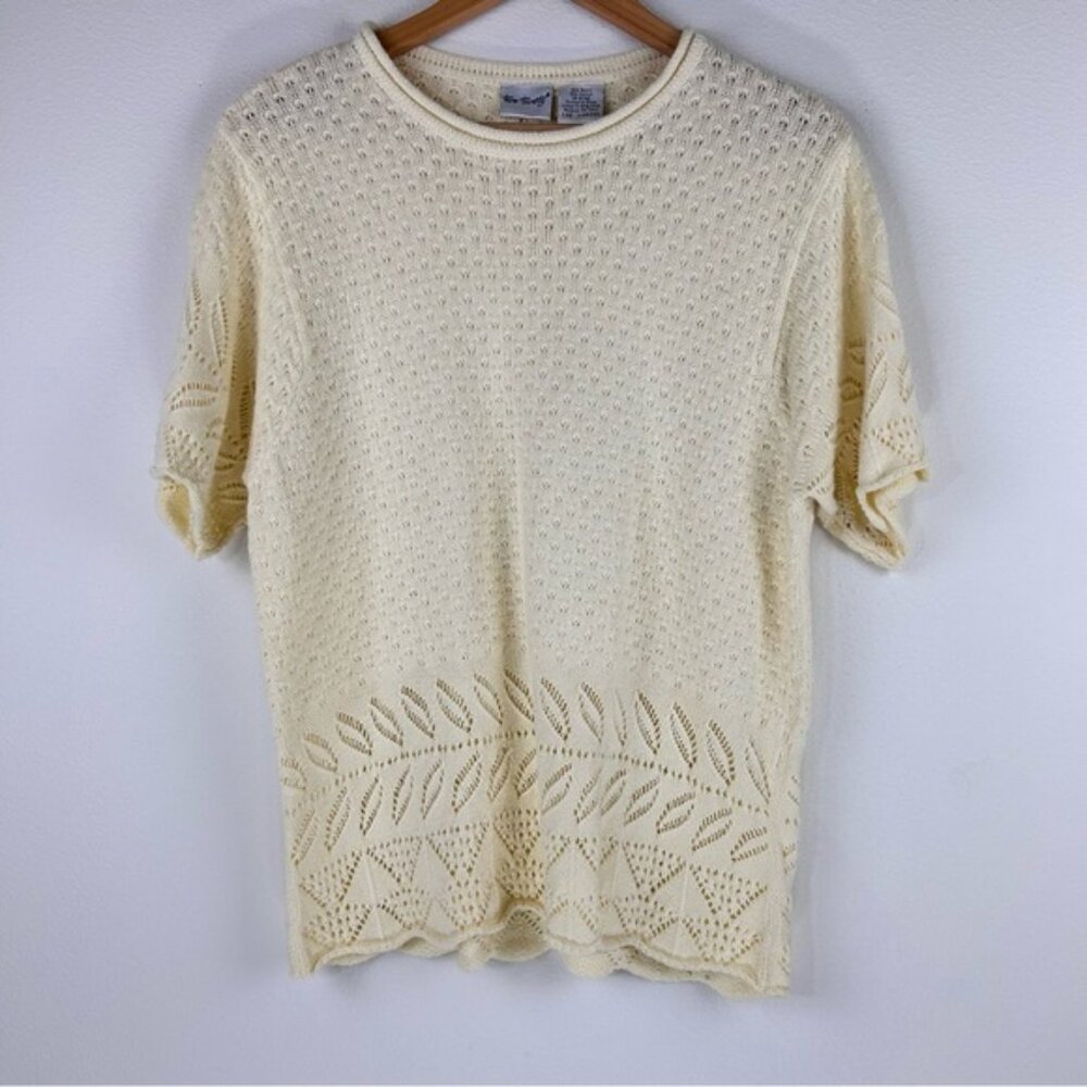 Two-Twenty Yellow Women's Vtg 80s Coquette Short Sleeve Knitwear Pullover Size L